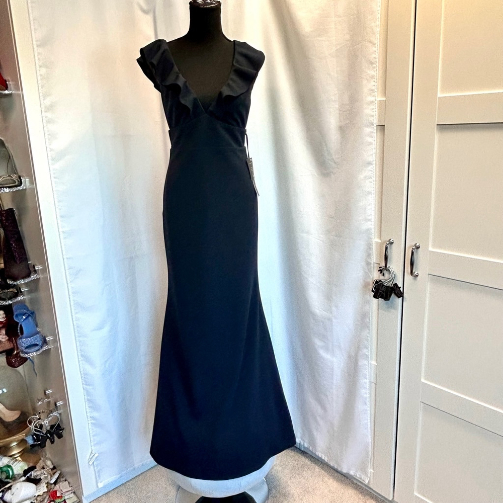 Lulu’s navy blue ruffle frill V neckline sleeveless pleated mermaid maxi dress M - Picture 3 of 16